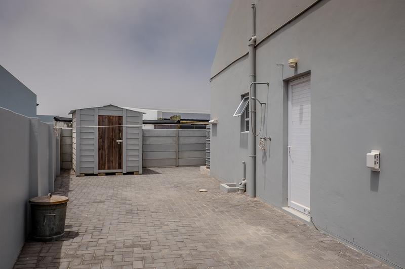 3 Bedroom Property for Sale in Britannia Bay Western Cape